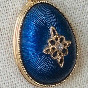 Avon  1980, Blue Embellished Egg with Rhinestone Accent Gold Tone